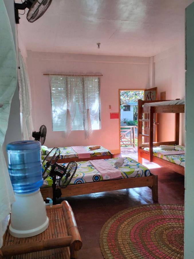 The Sylvia Hostel San Juan (Siquijor)
